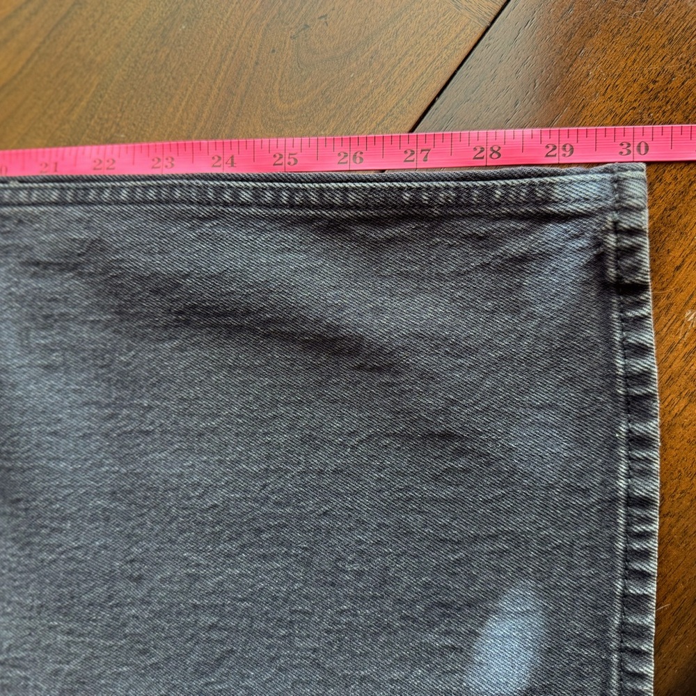 Abercrombie & Fitch The 90’s Relaxed High Rise Curve Love Jeans - Picture 6 of 9